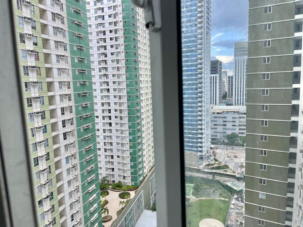 ホテル Avida Towers Riala Tower 3 セブ市 エクステリア 写真